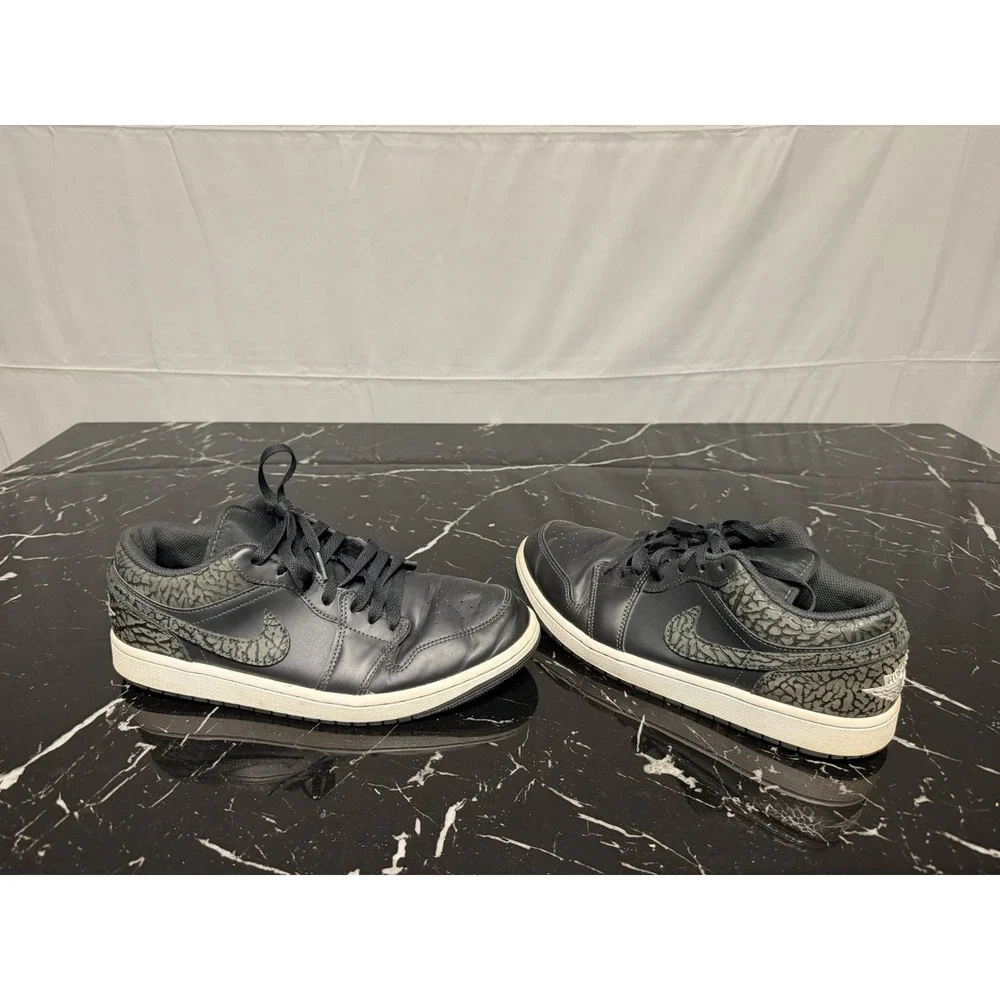 Men's casual Sneakers Air Jordan 1 Low SE 'Black Elephant